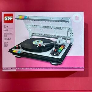 LEGO Retro Record Player Set